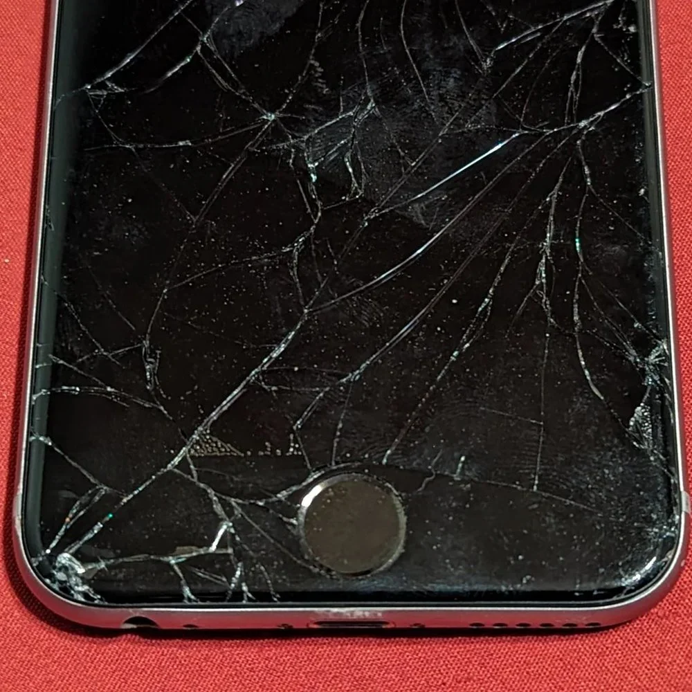 iPhone 6 (A1549) - 32 GB #23 (For parts)***